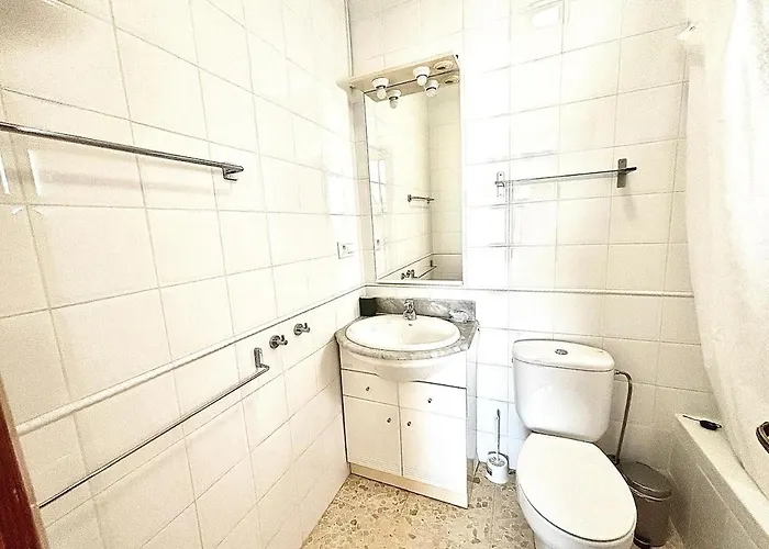 Апартаменты A2405 Modern 2 Bed 2 Bath Penthouse Burriana *