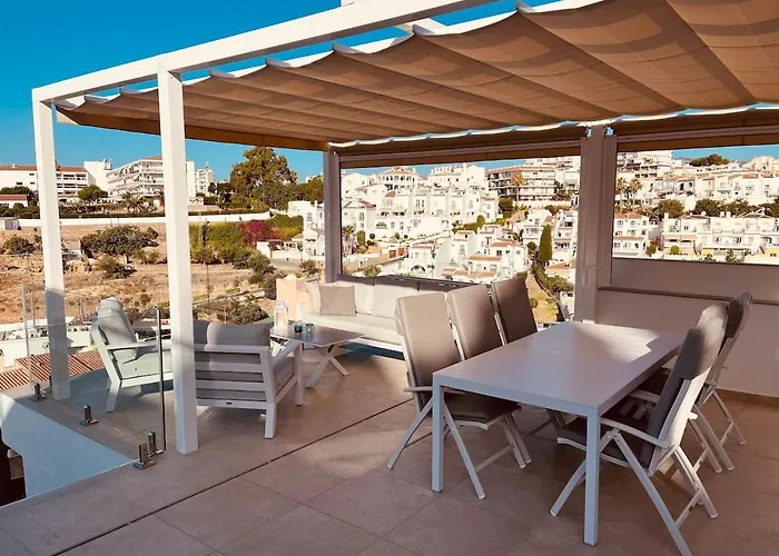 A2405 Modern 2 Bed 2 Bath Penthouse Burriana Нерха