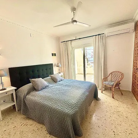 Apartman A2405 Modern 2 Bed 2 Bath Penthouse Burriana