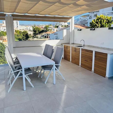 Apartment A2405 Modern 2 Bed 2 Bath Penthouse Burriana *