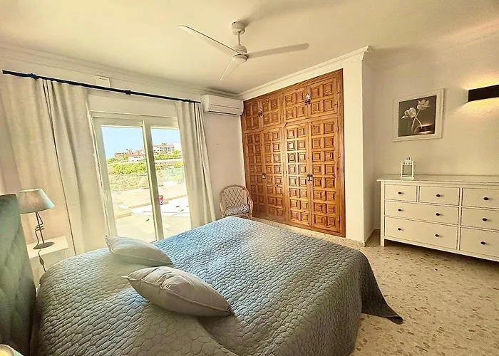 Apartman A2405 Modern 2 Bed 2 Bath Penthouse Burriana Nerja